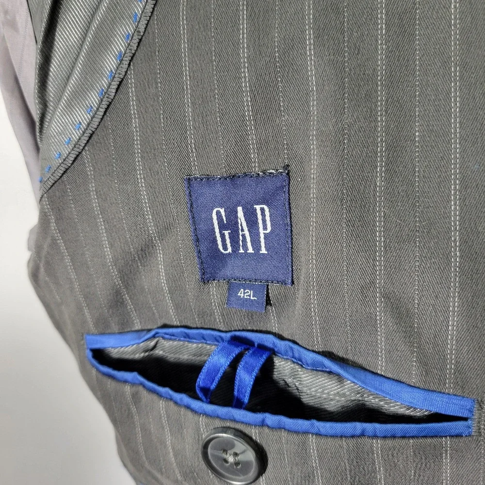 GAP Men's Sport Coat Blazer‎ Two Button Gray Striped Cotton Spandex Size 42L